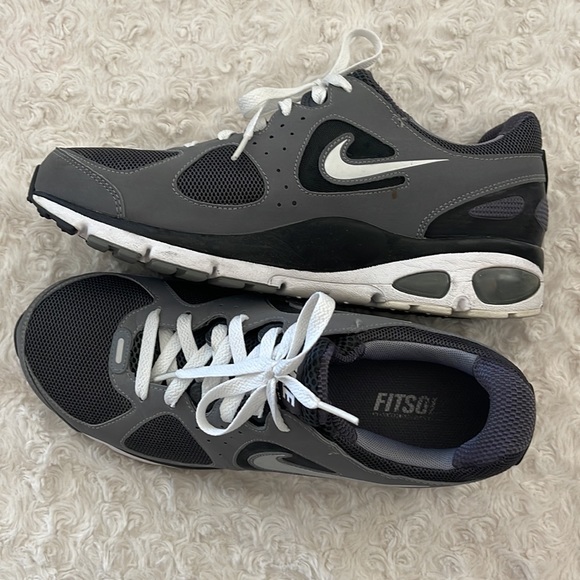 NIKE AIR MAX GRAY BLACK WHITE FITSOL Style 408015-011 Size 8.5 Running Shoe - Picture 5 of 11